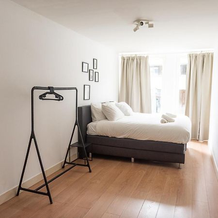 Canal View Apartment Amsterdam Esterno foto