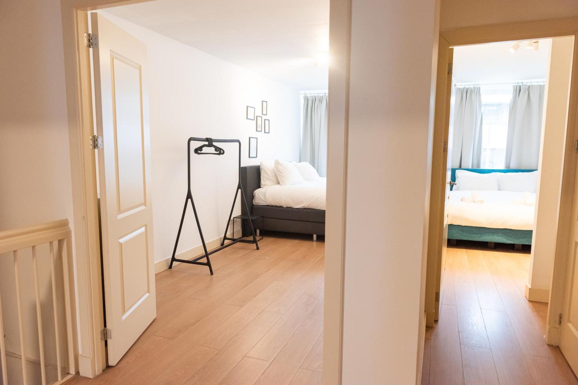 Canal View Apartment Amsterdam Esterno foto